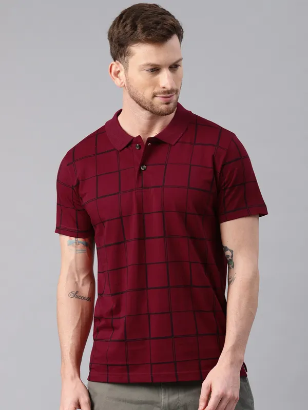 Red_Printed_Pure_Cotton_Half_Sleeve_Casual_Tshirt_For_Men