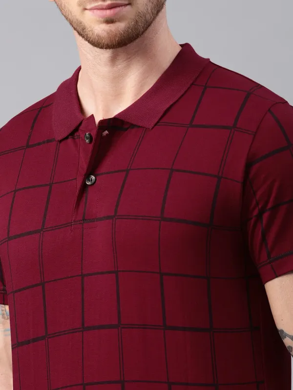 Red_Printed_Pure_Cotton_Half_Sleeve_Casual_Tshirt_For_Men