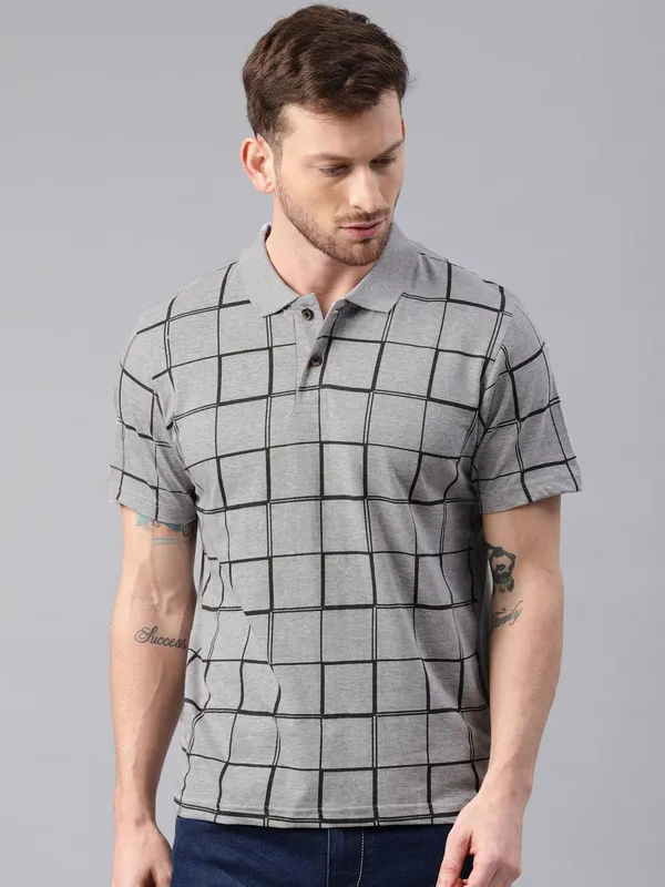 Grey_Printed_Pure_Cotton_Half_Sleeve_Casual_Tshirt_For_Men