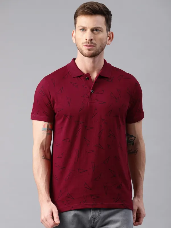 Red_Printed_Pure_Cotton_Half_Sleeve_Casual_Tshirt_For_Men