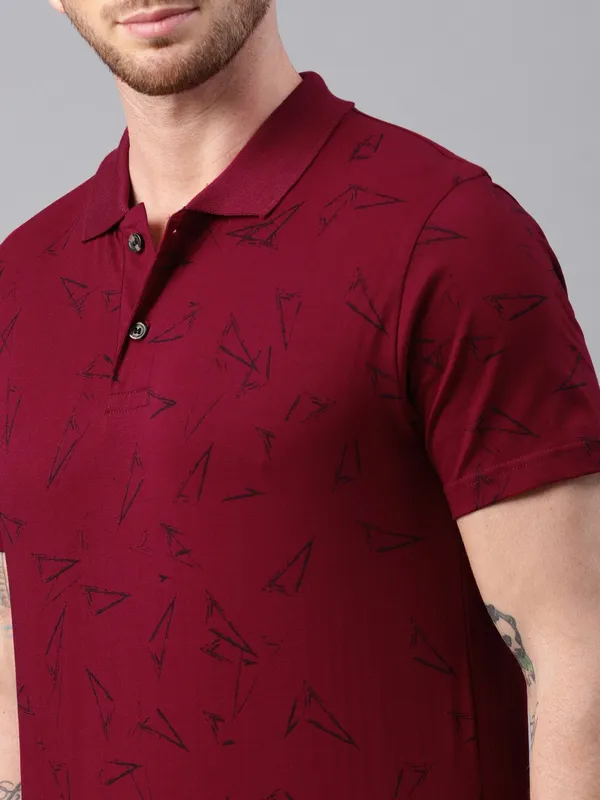 Red_Printed_Pure_Cotton_Half_Sleeve_Casual_Tshirt_For_Men
