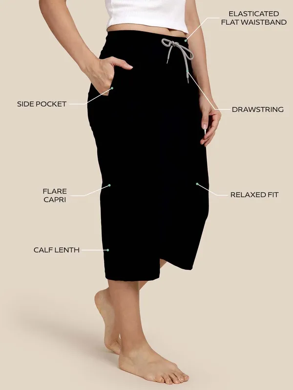 Kryptic_Solid_cotton_relaxed_fit_parallel_capri_with_side_pocket_Women_Black_Capri