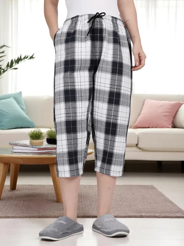 Navy_Kryptic_Women_Capri_pure_cotton_checked_relaxed_fit_with_side_pocket_and_adjustable_waist