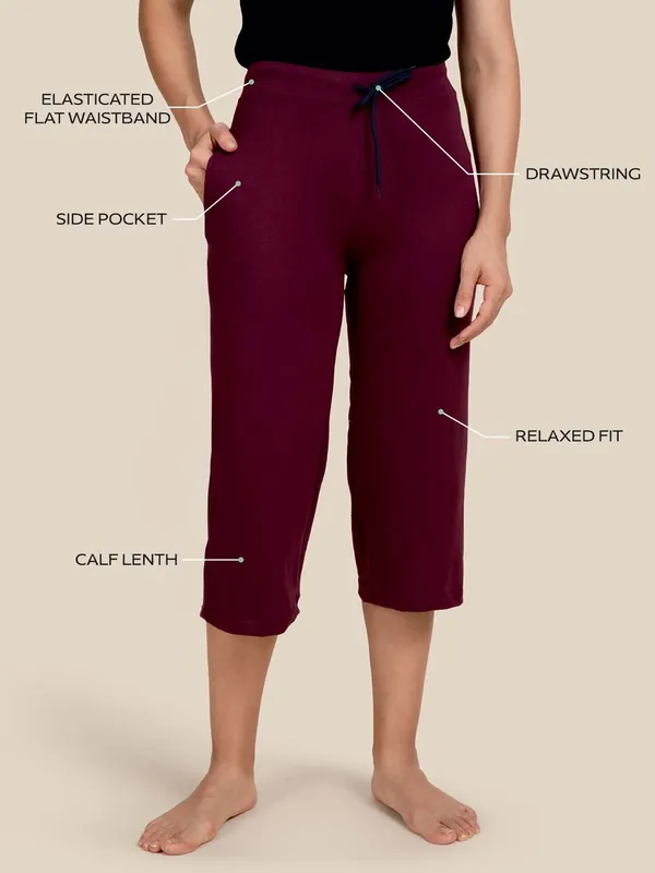 Kryptic_Solid_cotton_relaxed_fit_parallel_capri_with_side_pocket_Women_Red_Capri