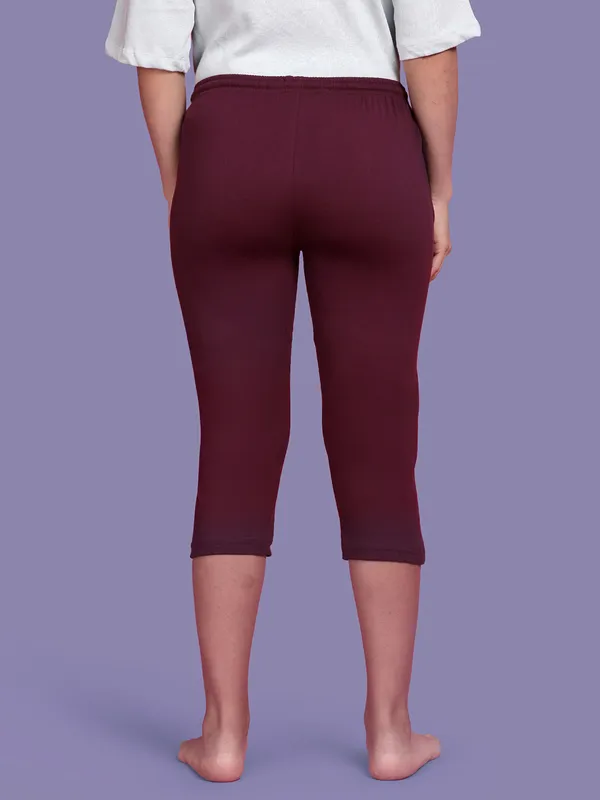 Kryptic_Solid_cotton_relaxed_fit_lounge_capri_with_side_pocket_Women_Red_Capri