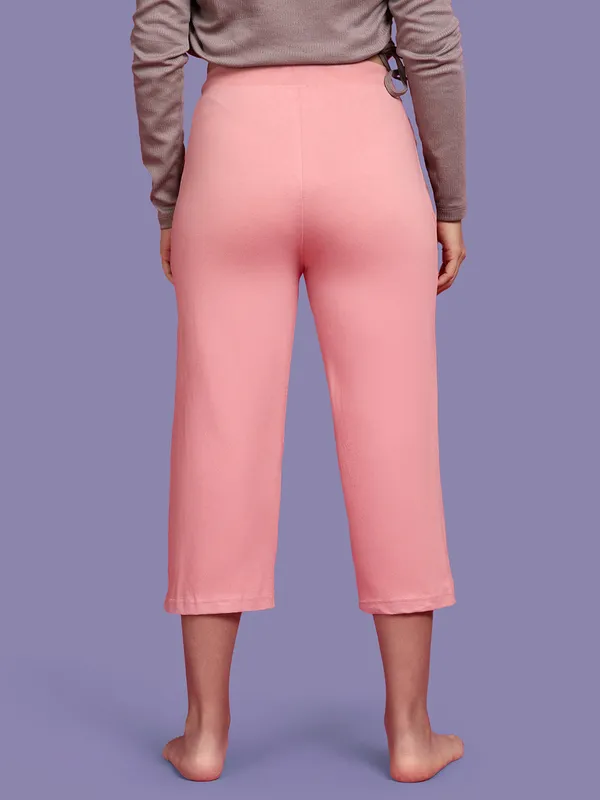 Kryptic_Solid_cotton_relaxed_fit_parallel_capri_with_side_pocket_Women_Pink_Capri