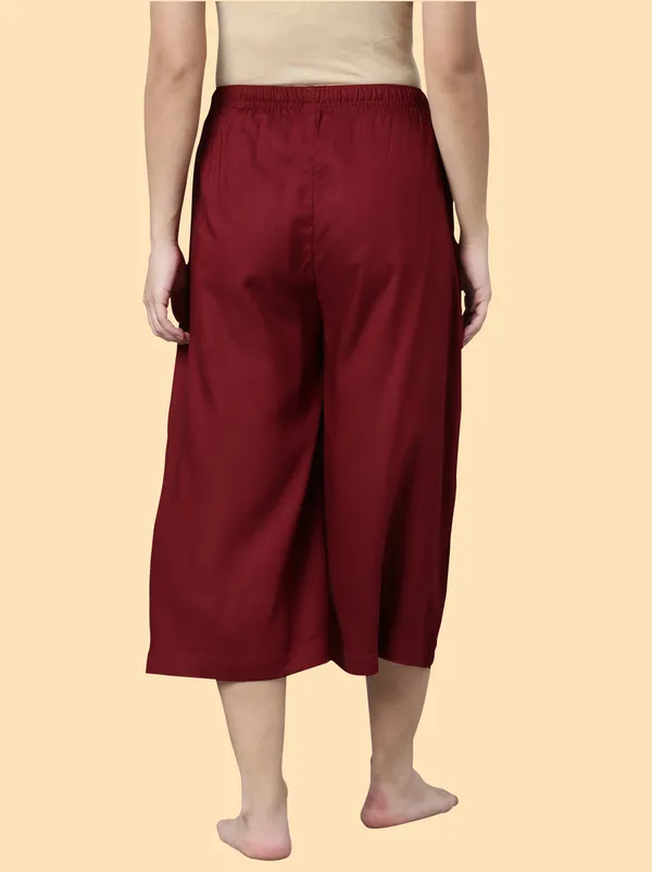 Maroon_Cottton_Capri_For_Women