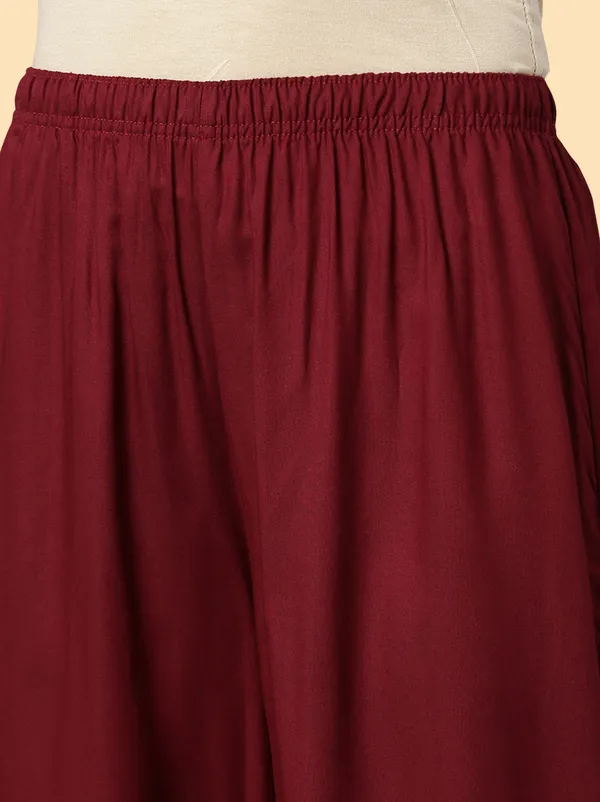 Maroon_Cottton_Capri_For_Women