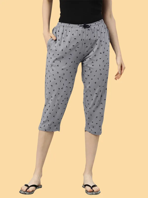 Grey_Cottton_Capri_For_Women