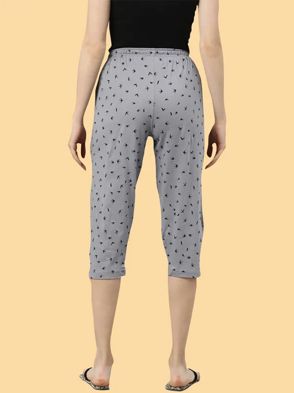 Grey_Cottton_Capri_For_Women