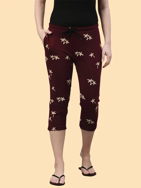 Maroon_Cottton_Capri_For_Women