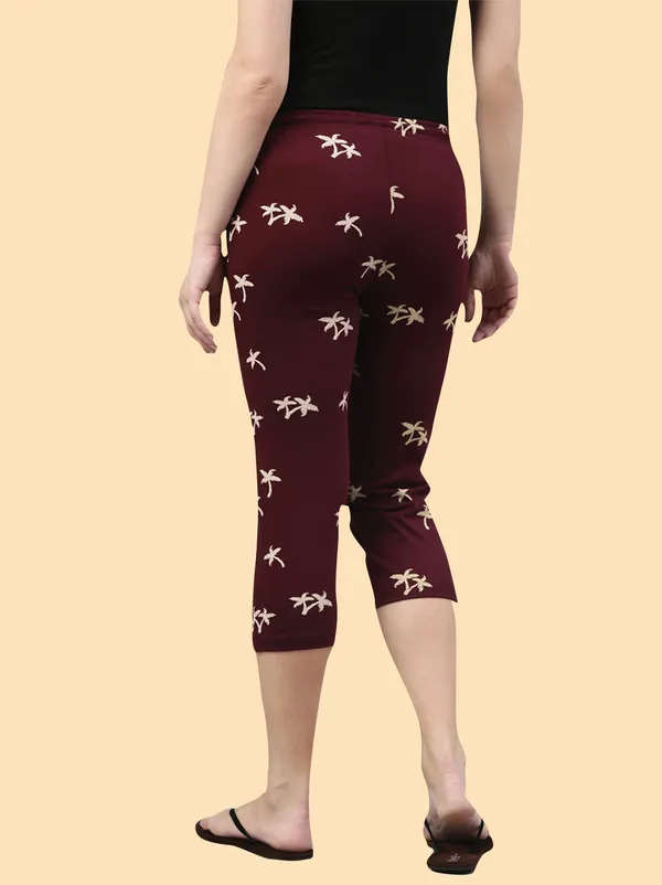 Maroon_Cottton_Capri_For_Women