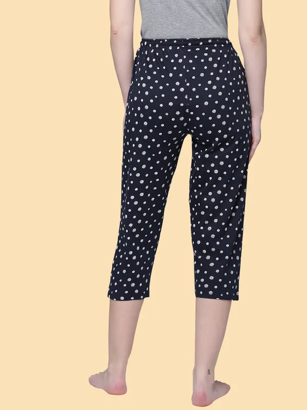 Blue_Cottton_Capri_For_Women
