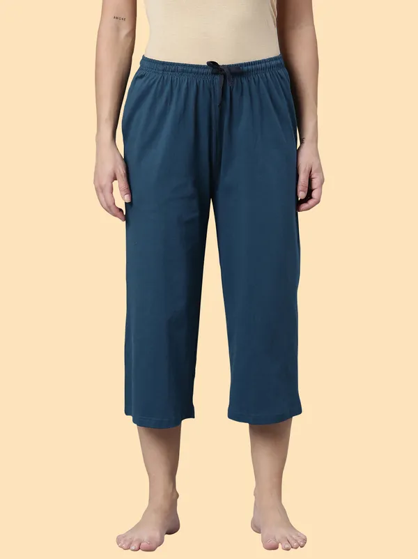 Blue_Cottton_Capri_For_Women