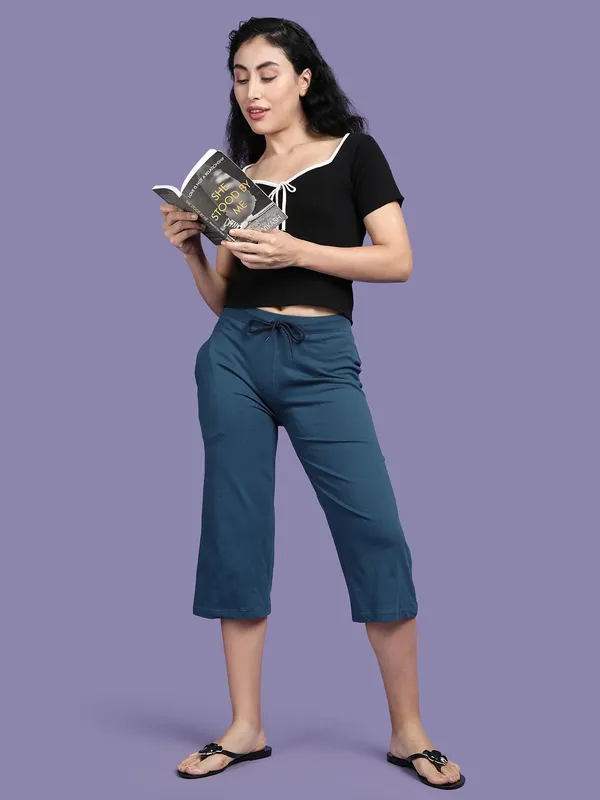 Kryptic_Solid_cotton_relaxed_fit_parallel_capri_with_side_pocket_Women_Light_Blue_Capri