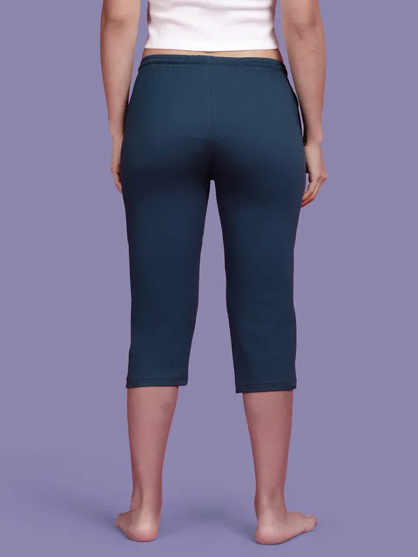 Kryptic_Solid_cotton_relaxed_fit_lounge_capri_with_side_pocket_Women_Light_Blue_Capri