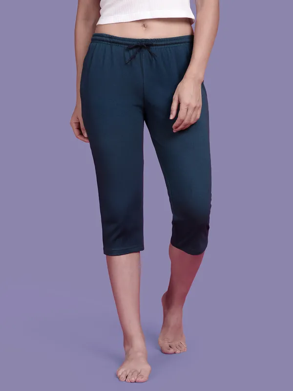 Kryptic_Solid_cotton_relaxed_fit_lounge_capri_with_side_pocket_Women_Light_Blue_Capri
