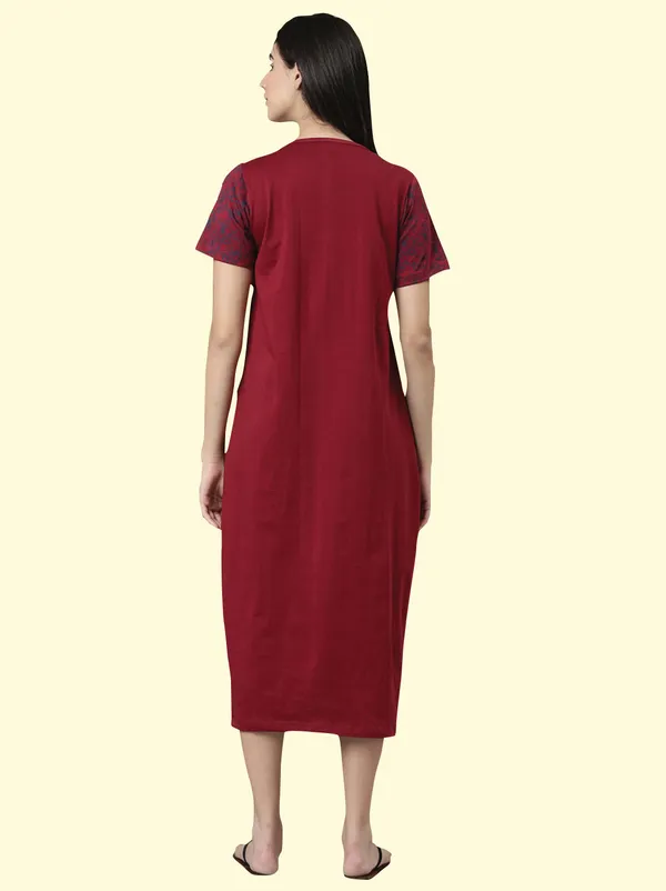 Maroon_Western_Wear_Nighty_For_Women