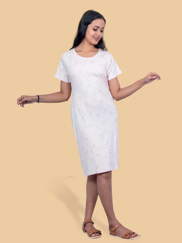 Pink_Western_Wear_Round_Neck_Nightdress_For_Women