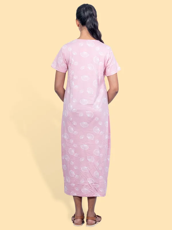 Pink_Western_Wear_Round_Neck_Nightdress_For_Women