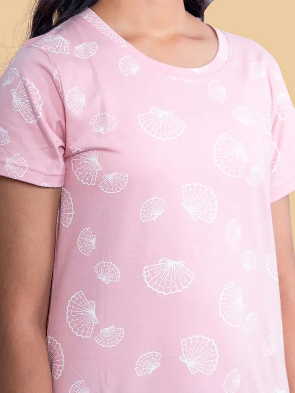 Pink_Western_Wear_Round_Neck_Nightdress_For_Women