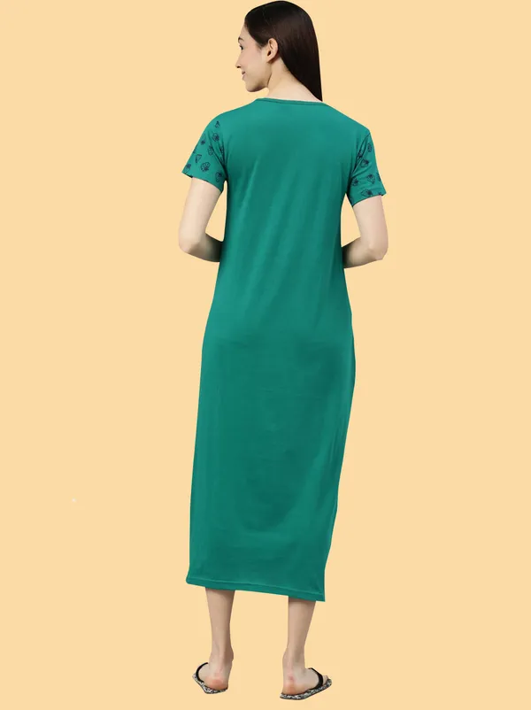 Green_Western_Wear_Nighty_For_Women