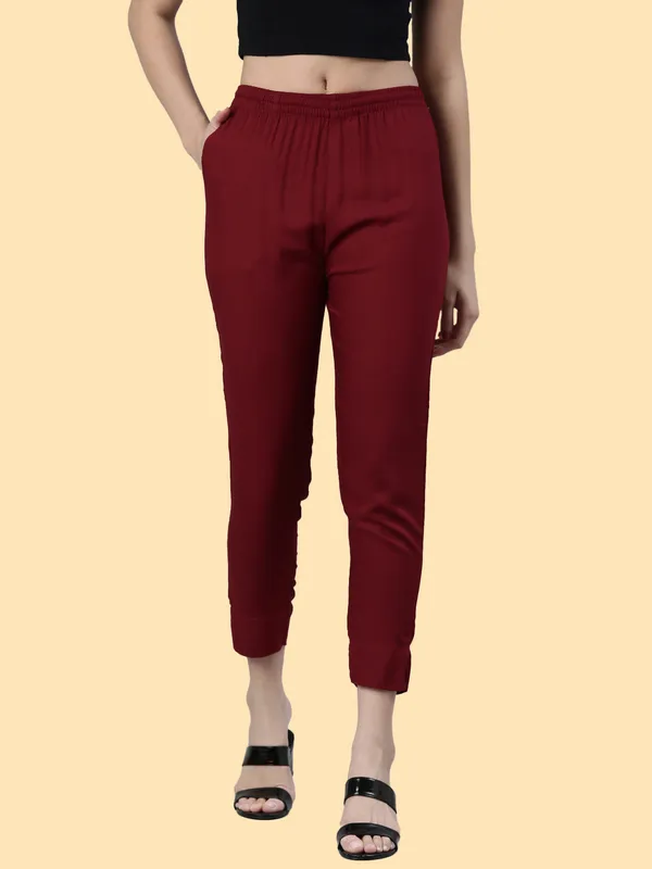 Maroon_Regular_Fit_Trousers_For_Women