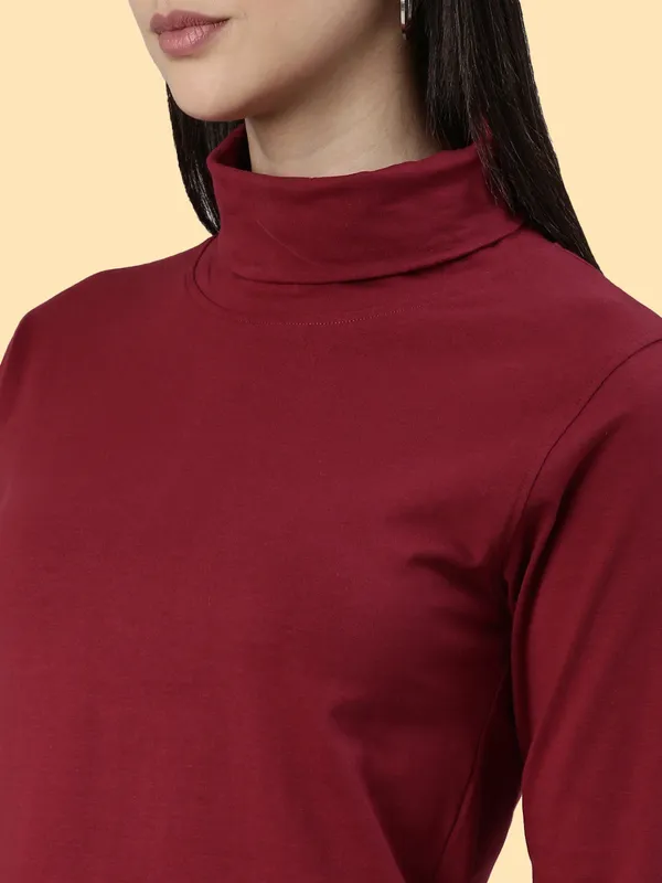 Maroon_Solid_High_Neck_T-Shirt_For_Women