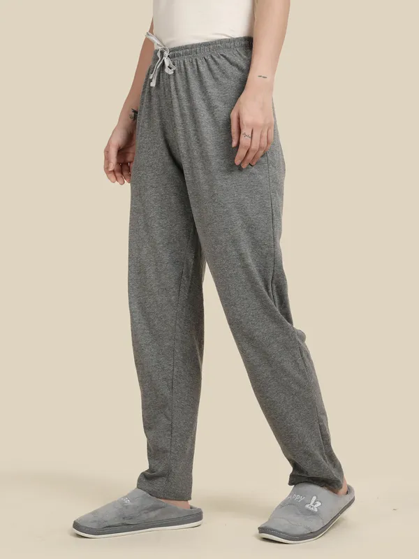 Andhra_melange__Kryptic_Women_Pure_cotton_solid_relaxed_fit_loungepant