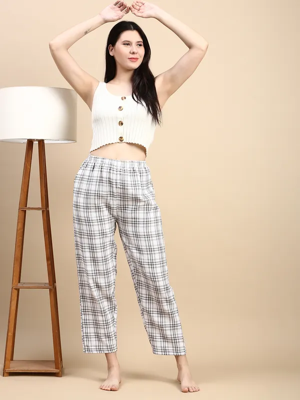 Kryptic_Women_Pyjama