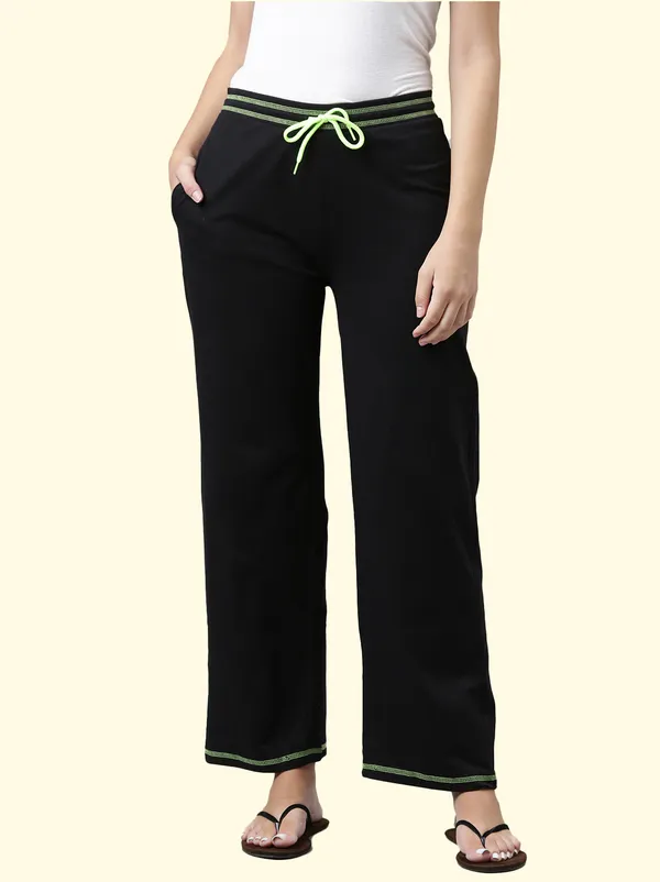 Black_Cotton_Pyjama_For_Women