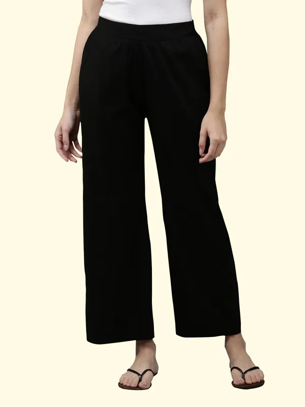 Black_Cotton_Pyjama_For_Women