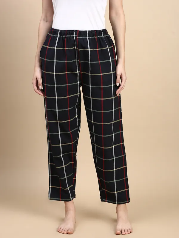 Kryptic_Women_Pyjama