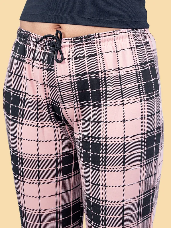 Pink_Cotton_Pyjama_For_Women