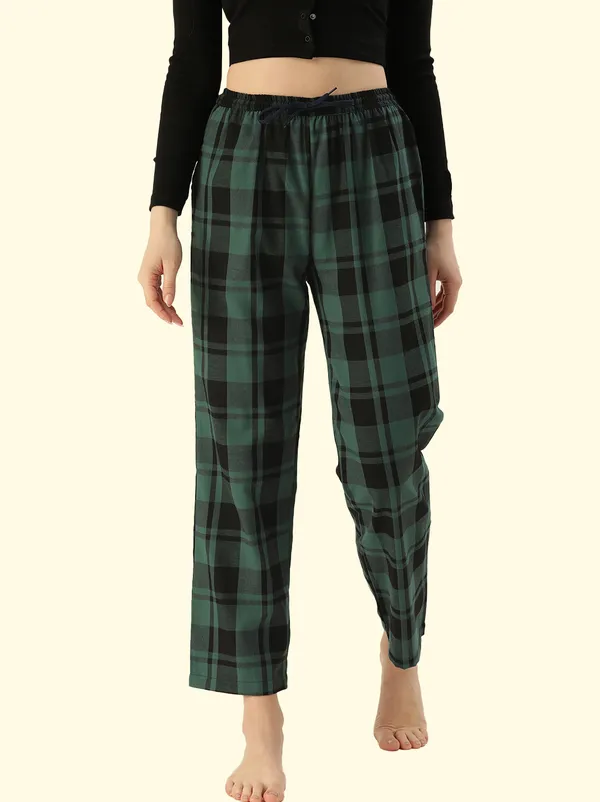 Green_Cotton_Pyjama_For_Women