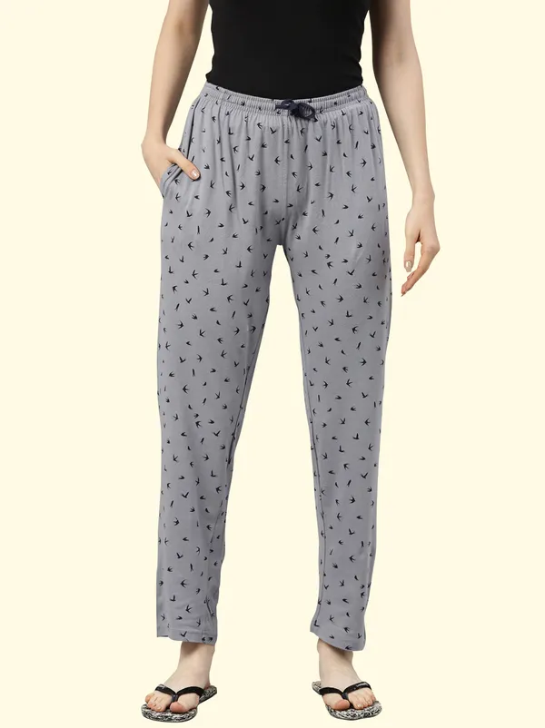 Grey_Cotton_Pyjama_For_Women