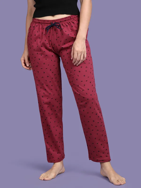 Maroon_Kryptic_Women_Printed_cotton_relaxed_fit_loungepant_with_side_pocket