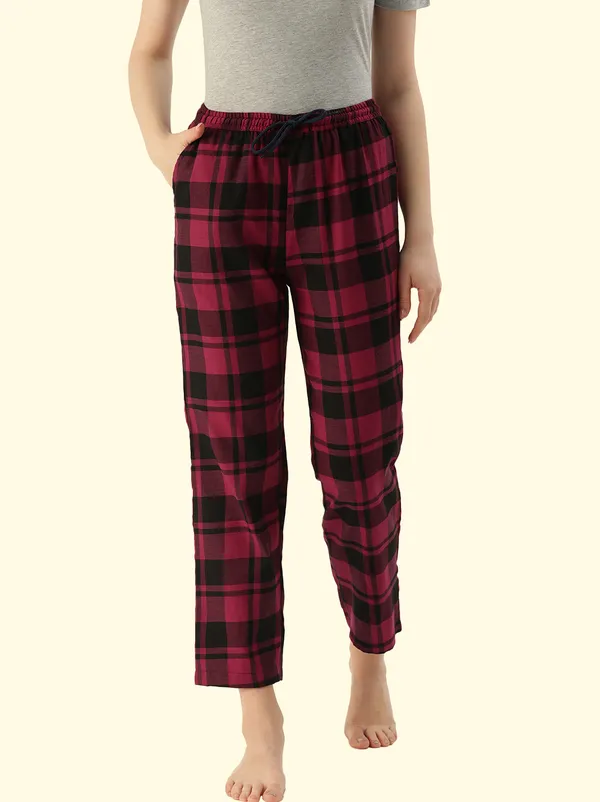 Maroon_Cotton_Pyjama_For_Women