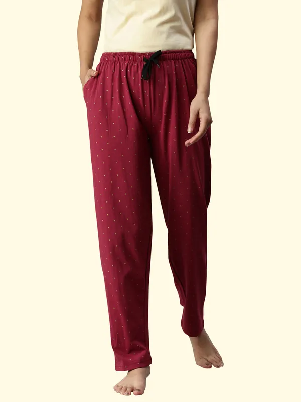 Maroon_Cotton_Pyjama_For_Women