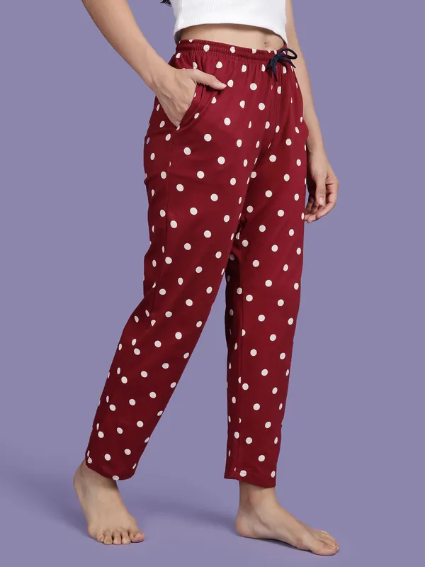 Maroon_Kryptic_Women_Printed_cotton_relaxed_fit_loungepant_with_side_pocket