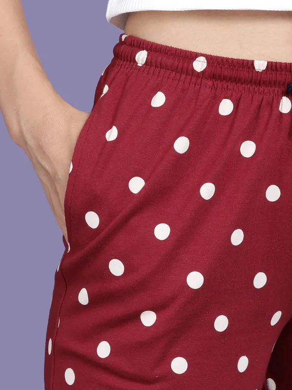 Maroon_Kryptic_Women_Printed_cotton_relaxed_fit_loungepant_with_side_pocket