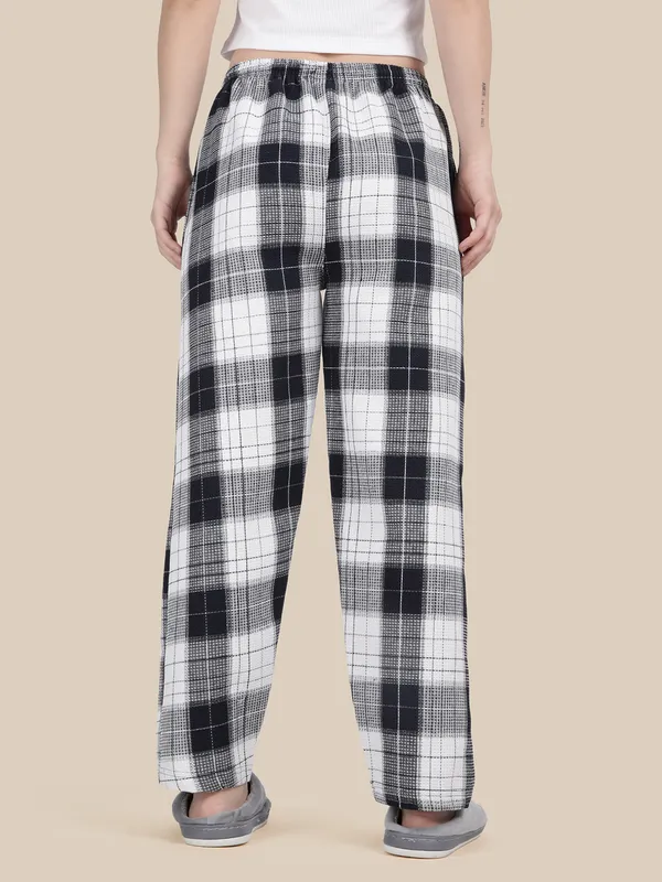 Navy_Kryptic_Women_Lounge_Pant_pure_cotton_Checked_relaxed_fit_with_side_pocket_and_adjustable_waist