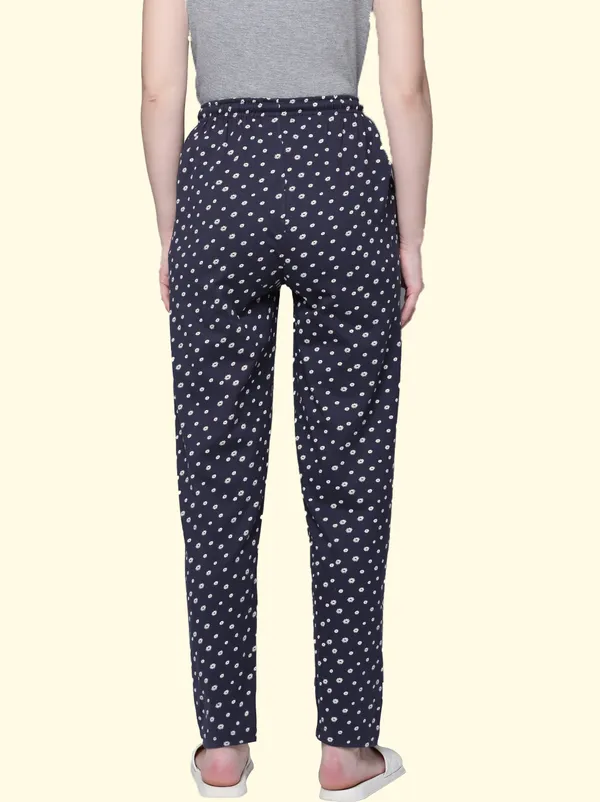 Blue_Cotton_Pyjama_For_Women