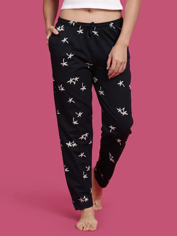 Navy_Kryptic_Women_Printed_cotton_relaxed_fit_loungepant_with_side_pocket