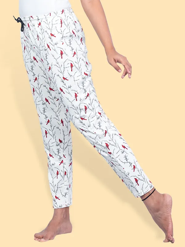 White_Cotton_Indi_Pyjama_For_Women