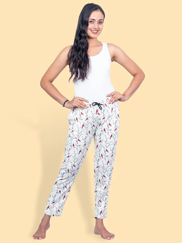 White_Cotton_Indi_Pyjama_For_Women