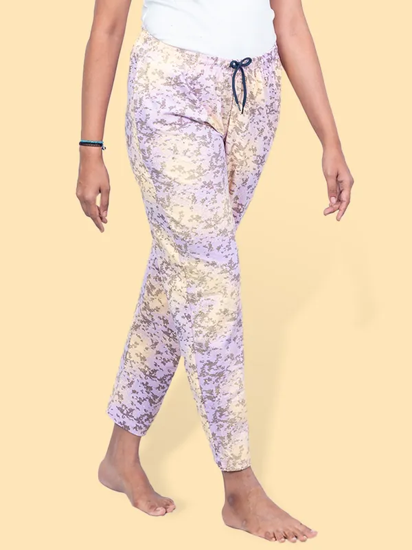 Light_Purple_Cotton_Indi_Pyjama_For_Women