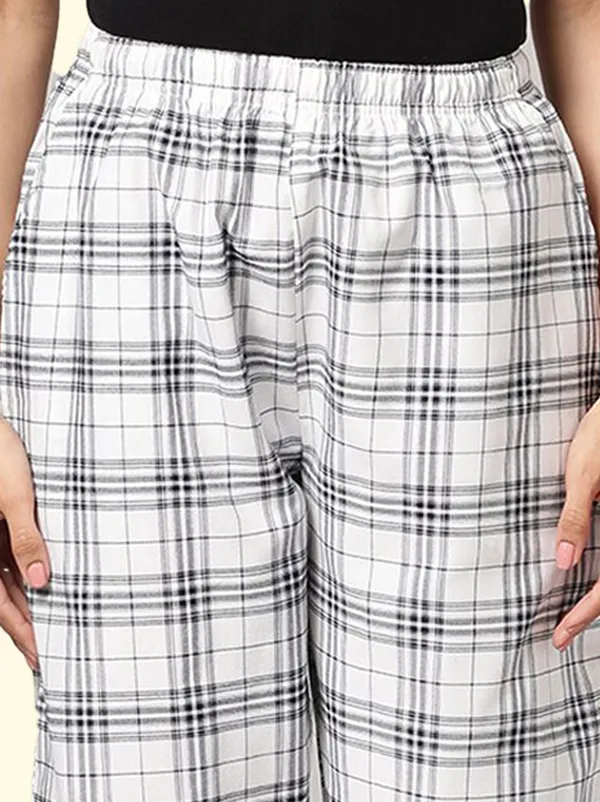 White_Cotton_Pyjama_For_Women