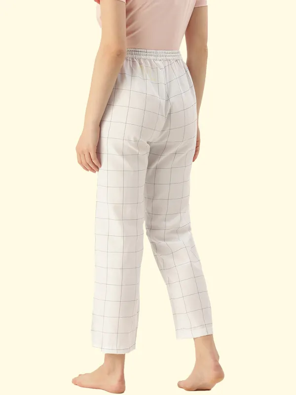White_Cotton_Pyjama_For_Women