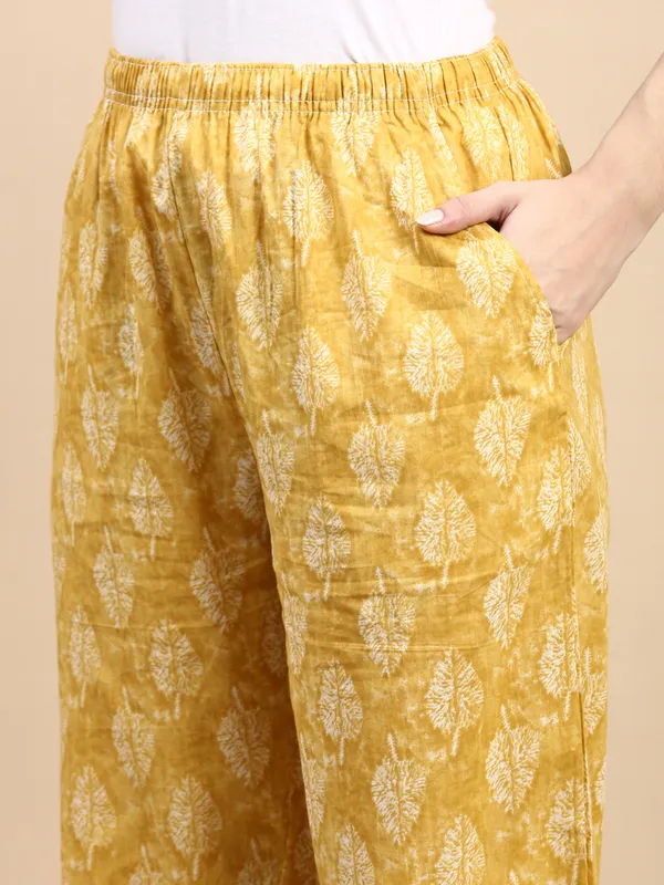 Kryptic_Women_Pyjama
